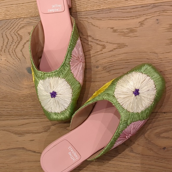 new Jeffrey Campbell straw flower mules - Picture 16 of 17